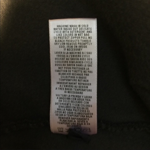 Juicy Couture Pullover Hoodie - Picture 6 of 6